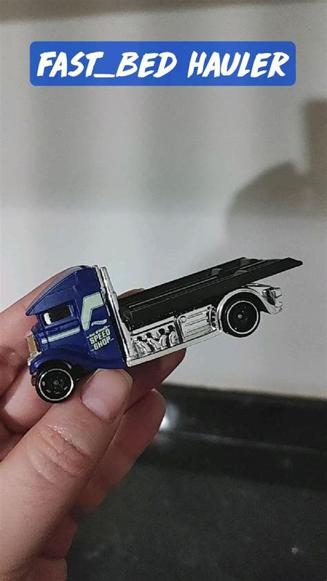 Hot Wheels Fast Bed Hauler