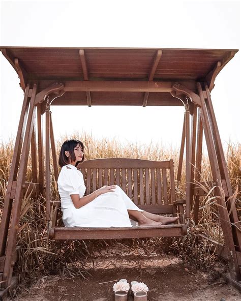 Cô nàng chứng minh con gái đúng là chúa lật mặt Giây trước còn xinh như hot girl giây sau đã