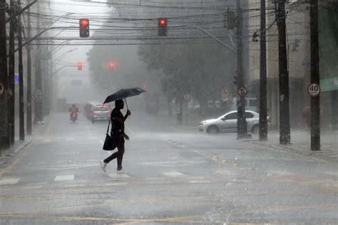 Chuva em excesso em parte do Sul do Brasil até o começo de março