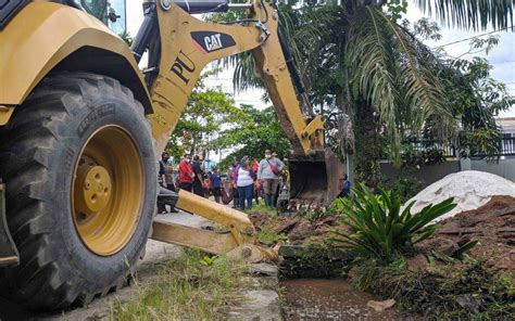 Pemkab Kotim Anggarkan Rp Miliar Untuk Perbaikan Drainase Sekitar