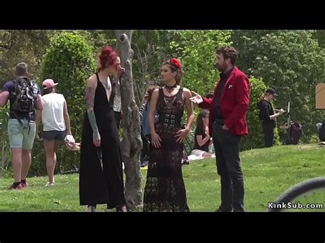 Alt maîtresse disgraces fille espagnole en public XVIDEOS