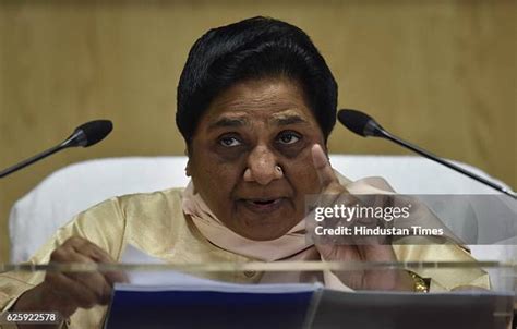 Press Conference Of Bsp Chief Mayawati Photos And Premium High Res