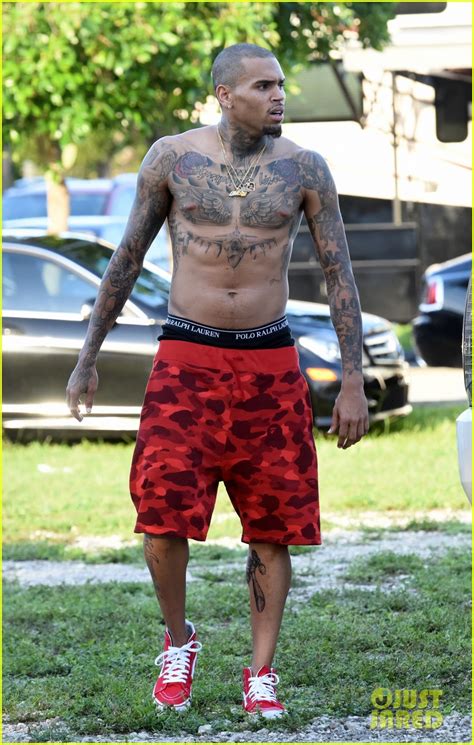 Chris Brown Goes Shirtless For New Music Video Shoot Photo