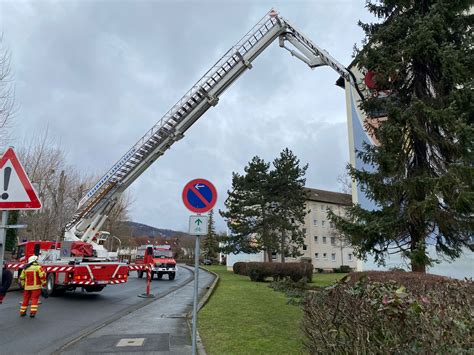 Bäume drohen umzustürzen Freiwillige Feuerwehr Langelsheim