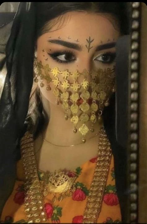 Pin By Aaa16 On افتارات بنات Arab Beauty Makeup Arabic Makeup