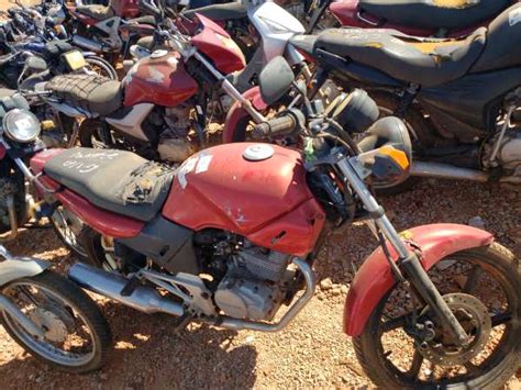 Grupo Carvalho Leilões HONDA CBX 200 STRADA VEICULO DIREITO A