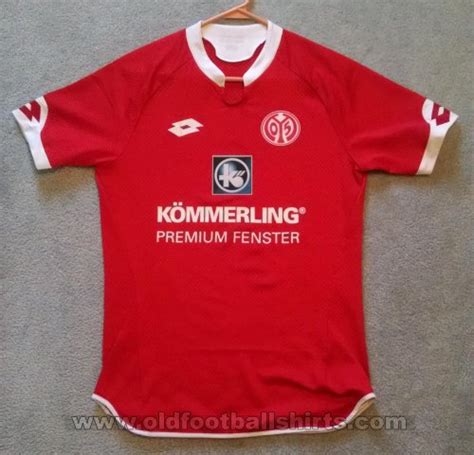 FSV Mainz 05 Home football shirt 2015 - 2016. Sponsored by Kömmerling