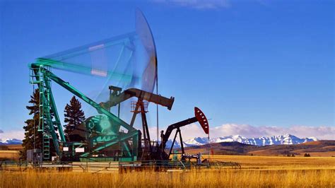 7 ‘Strong Buy’ Oil Stocks to Buy Now | Kiplinger