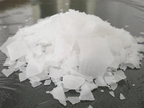 Caustic Soda Flakes Cas No 1310 73 2 Hdpe Bags At Best Price In Vadodara