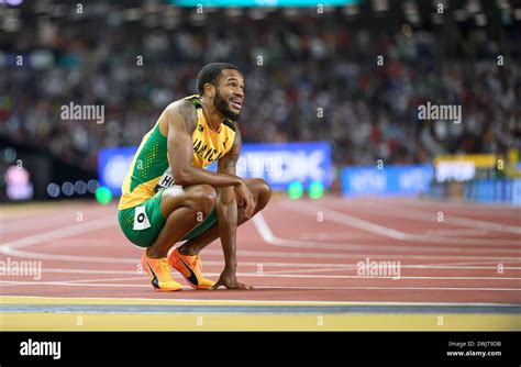 Andrew HUDSON Participating In The 200 Meters Hurdles At The World