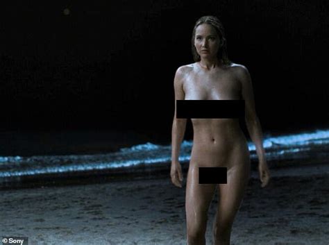 Jennifer Lawrence Stuns Fans By Getting Naked In X Rated Comedy