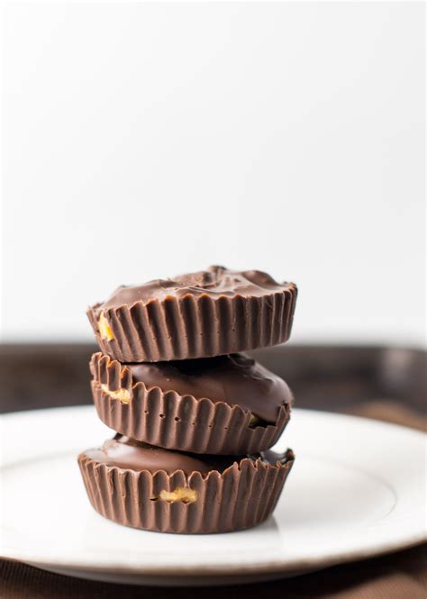 Easy Vegan Chocolate Peanut Butter Cups Made Using Just 7 Ingredients