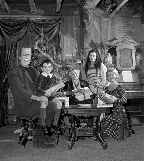 'The Munsters': Which Cast Members Are Still Alive?