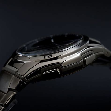 Casio Wave Ceptor WVA-M650TD-1AER | Helveti.cz