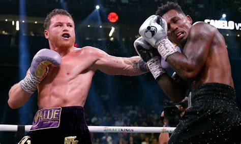 Em Luta Hist Rica No Boxe Canelo Alvarez Vence Jermell Charlo Em