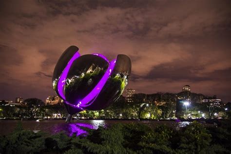 Día Internacional Del Cáncer De Mama 2021 Monumentos Se Iluminan De Rosa