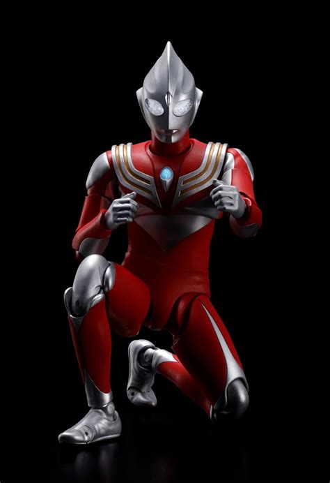 Ultraman Tiga Ultraman Tiga Power Type Shinkoccho Seiho S H Figuarts