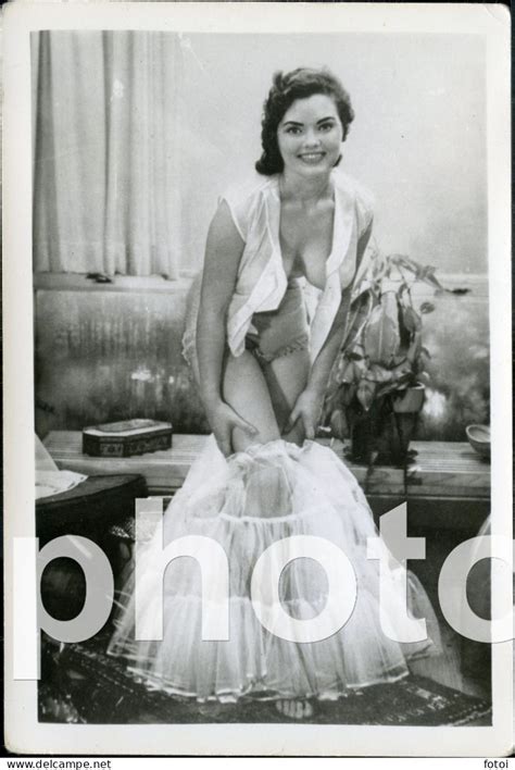 Pin Ups Pinup Nudism Erotica Sex Erotic Nude Woman Nackt Femme Nudisme Frau Nu Naked Erotique