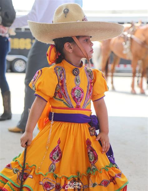 Pin en Niñas Escaramuzas