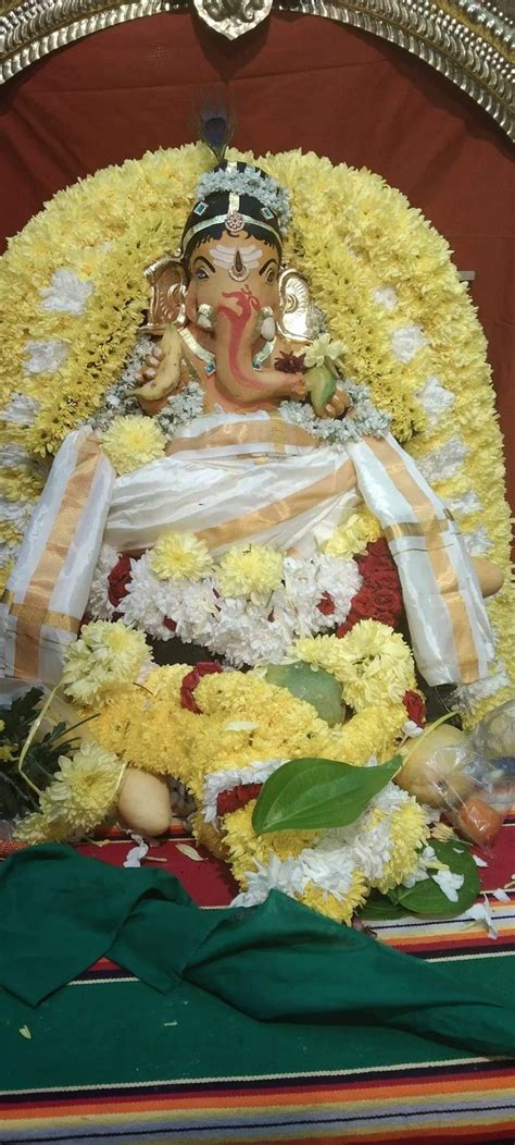 Pin by Sri s on Ganesha in 2023 | Ganesh images, Ganesha pictures, Lord ...