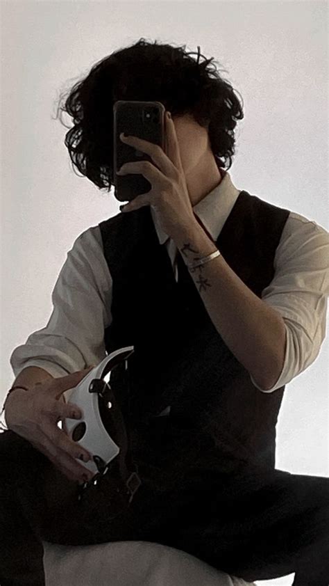 Pin By Kevin Monroy On Kevinmonroy Hot Emo Guys Emo Guys Pretty People