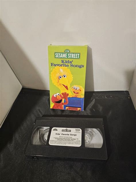 Sesame Street: Kids Favorite Songs VHS, 1999 Elmos Top Ten Countdown ...