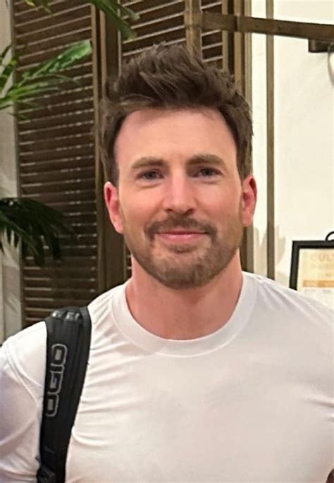 Chris Evans Fan Page Uk 🇬🇧 On Twitter Chris Evans Is 42 In 21 Days He Looks Amazing 😍