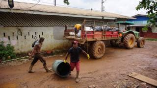 Guyana scrambles to make the most of oil wealth - BBC News