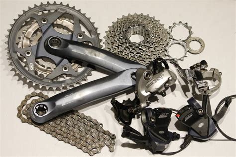 Shimano Deore LX i XT pogonska grupa 3x9 (komplet)