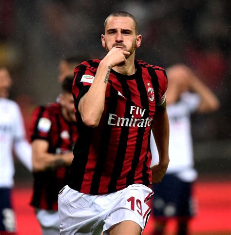 Foto Mn La Prima Esultanza Rossonera Di Bonucci