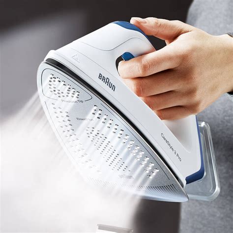 CareStyle 3 Steam Generator Iron IS 3132 White/orange | Braun International