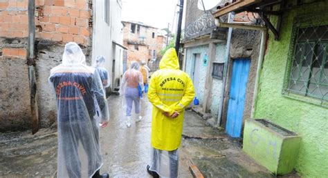 Enchentes E Deslizamentos Provocam 38 Morte Em Minas Gerais