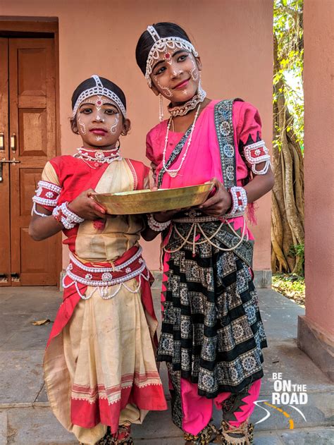 Gotipua Dance of Odisha: Where boys dressed as girls perform with grace ...