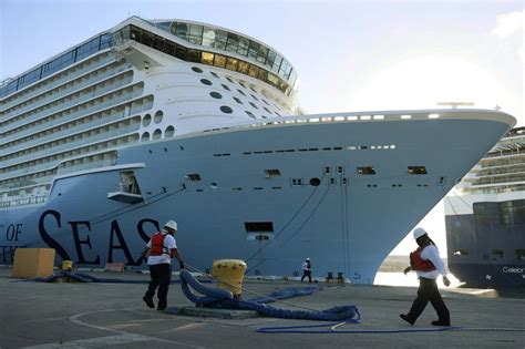 Watch: Royal Caribbean Cruise Ship Crashes Into Dock Due To Pilot Error ...