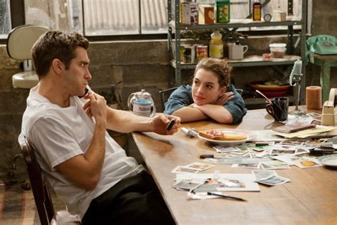 Love And Other Drugs Stills Anne Hathaway And Jake Gyllenhaal Photo