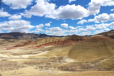 Essential Guide To Visiting The Painted Hills — Road Trip Usa