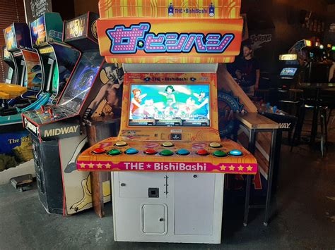 bishi bashi    fun machine  party games rarcade
