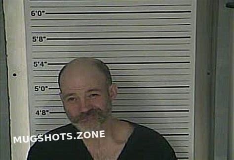 ROARK BILLY WAYNE 01 10 2022 Leslie County Mugshots Zone