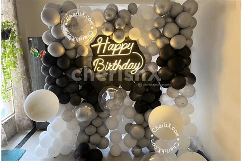 A Stylish Decoration Using Balloons Sure To Bring A Smile To Your Face