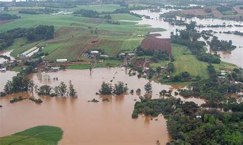 27 mortos após passagem de ciclone no Rio Grande do Sul