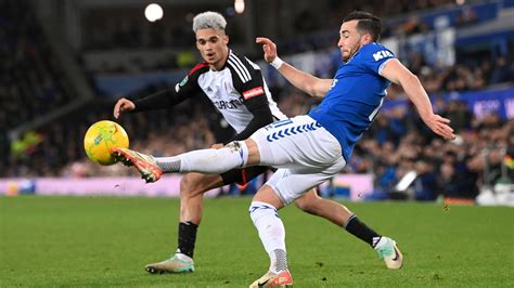 Fulham Vs Everton How To Watch Live Stream Link Team News Live Updates