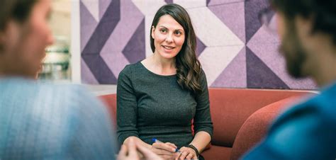 Ältere Frau jüngerer Mann Warum sie den besten Sex zusammen haben