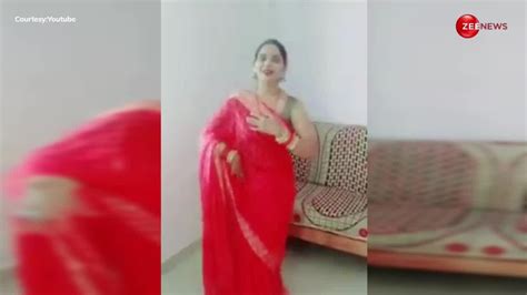 Sexy desi bhabhi dancing video went viral netizens saying its too hot to handle उधर दस भभ
