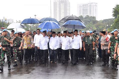 Aku Diantara Presiden Dan Rakyatnya Yang Bingung Jurnal Islam