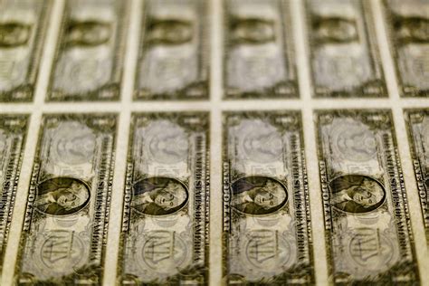 Acompanhe A Cotação Do Dólar E A Sessão Da Bolsa Hoje 23 23102024