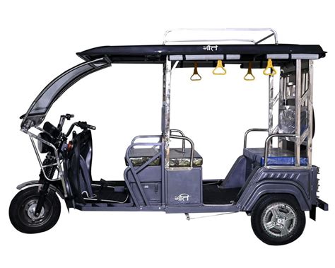 Gatti Delux SS Battery Operated E Rickshaw Vehicle Capacity 6 Seater