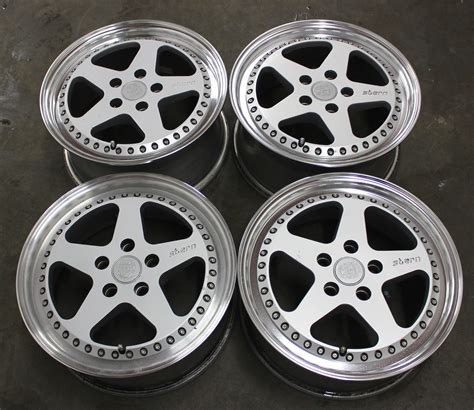 Stern face II 17x7/8 - Griplow JDM Super Wheels