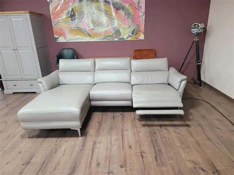 Сив кожен ъглов диван с електрически релаксиращ механизъм - ДИВАНИТЕ