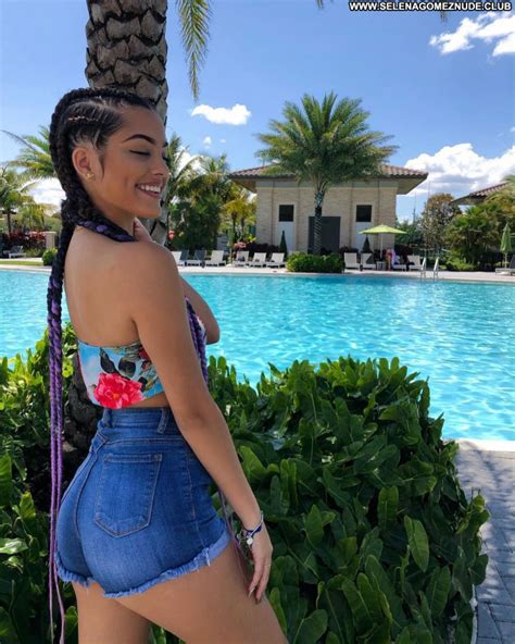 Malu Trevejo No Source Posing Hot Beautiful Sexy Celebrity Babe