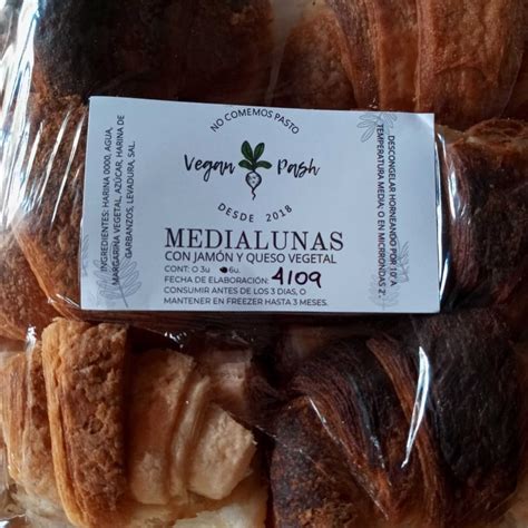 Vegan Pash Medialunas Con Jam N Y Queso Review Abillion